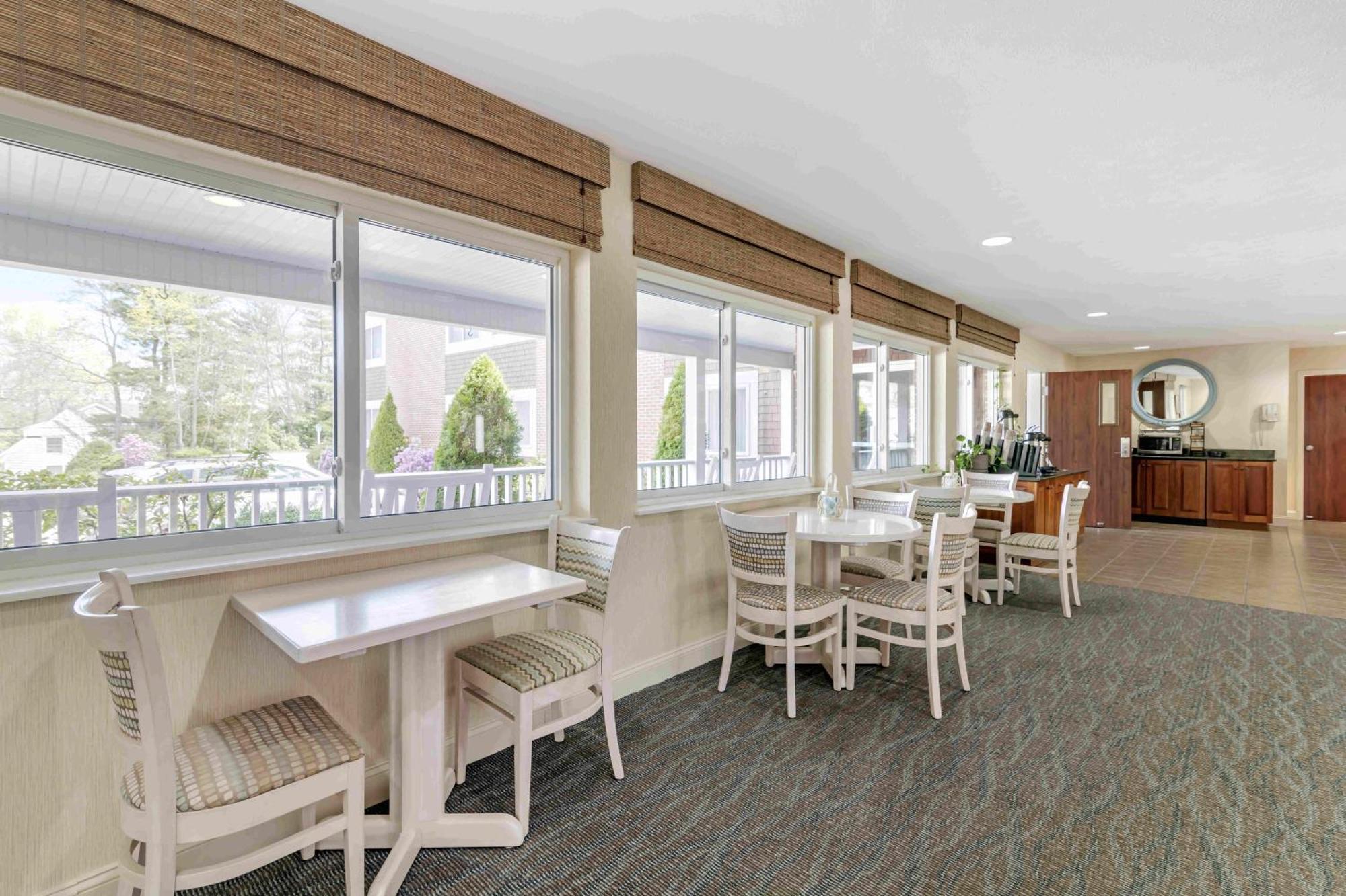 Juniper Hill Inn โอกันควิท ภายนอก รูปภาพ