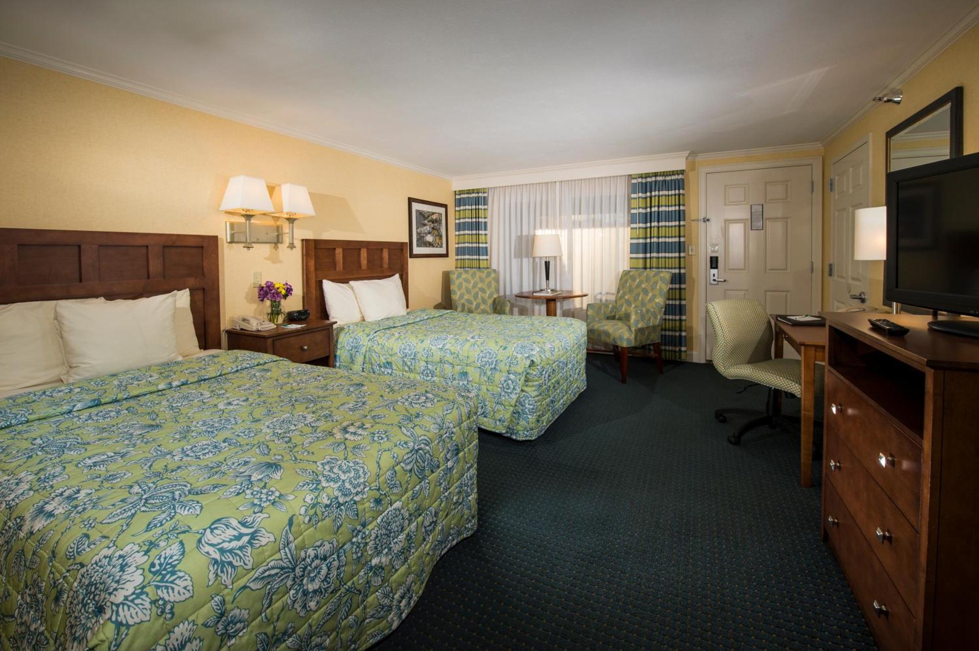 Juniper Hill Inn โอกันควิท ภายนอก รูปภาพ